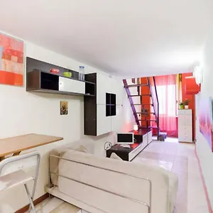 https://romantic-house-naples.hotels-amalfi.com