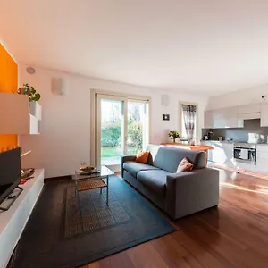 https://oasi.italymilanhotels.net